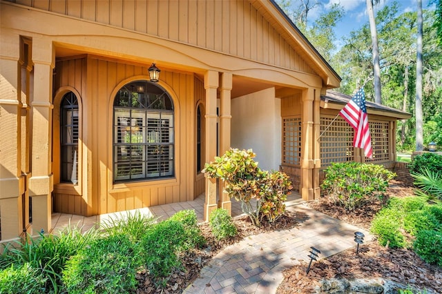 10 Greenhaven Cir, Oldsmar, FL 34677 - view of exterior entry with covered porch