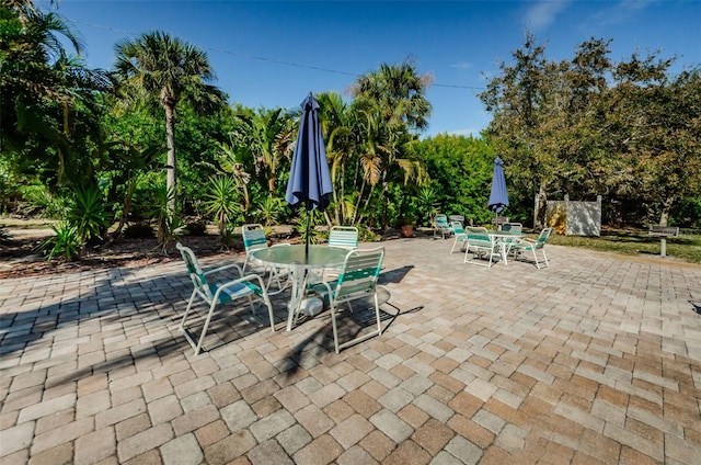 view of patio featuring outdoor dining space