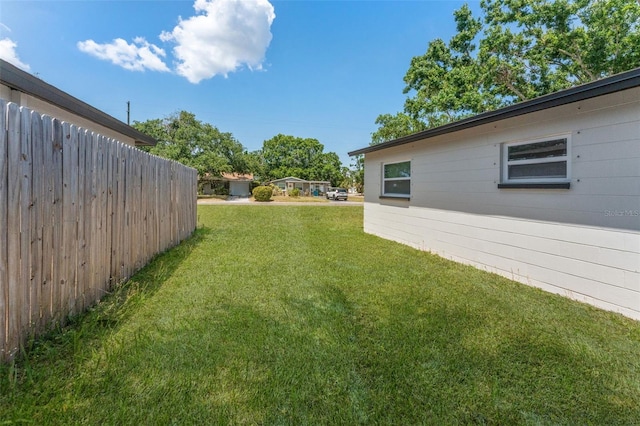 7494 7th St N, Saint Petersburg, FL 33702 - view of yard with fence
