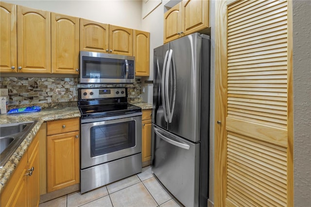 1630 Pine St, Largo, FL 33774 - photo 11