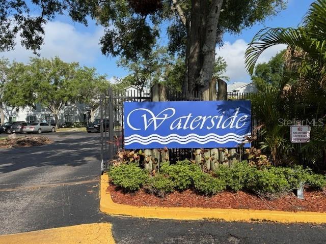 4127 Dolphin Dr Unit 4127, Tampa, FL 33617 - view of community sign