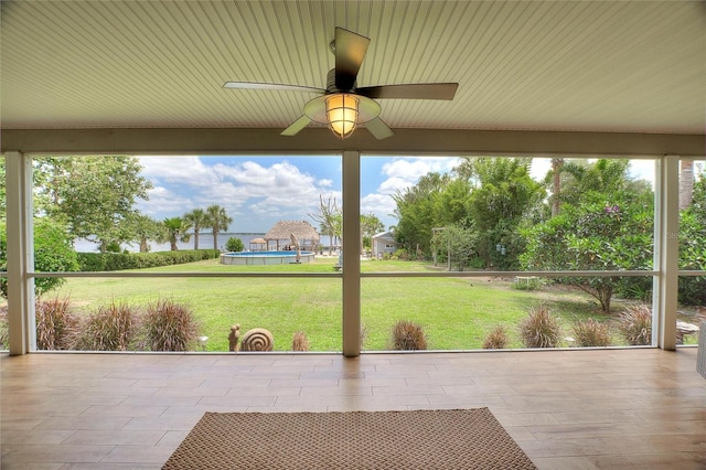 1395 S Lake Reedy Blvd, Frostproof, FL 33843 - unfurnished sunroom with ceiling fan