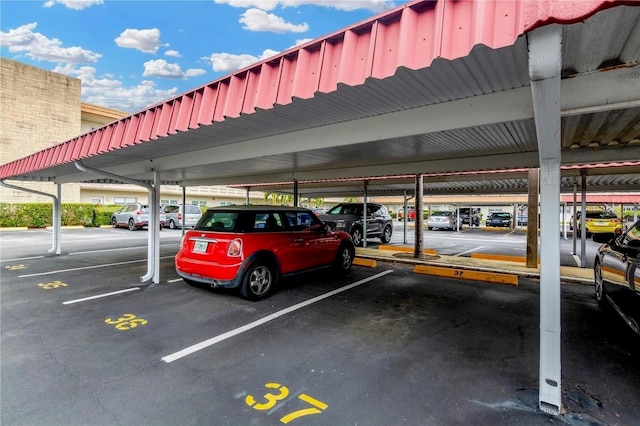 5660 80th St N Unit C101, Saint Petersburg, FL 33709 - view of covered parking lot