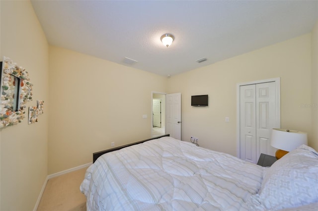 3315 Granite Ridge Loop, Land O Lakes, FL 34638 - carpeted bedroom featuring baseboards, a closet, and visible vents