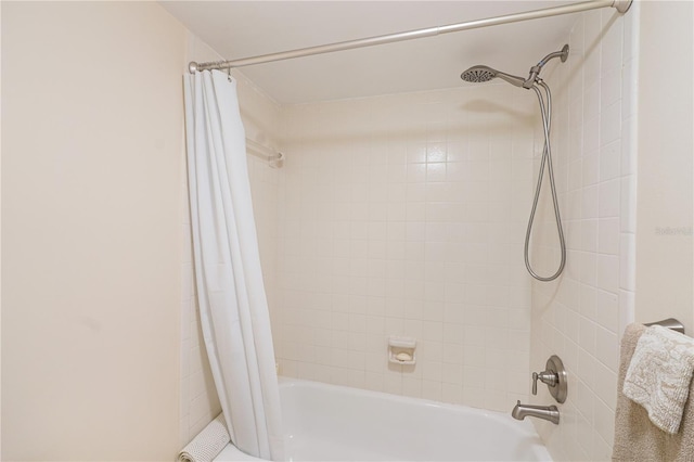 433 Mariner Dr Unit 433, Tarpon Springs, FL 34689 - full bathroom featuring shower / tub combo