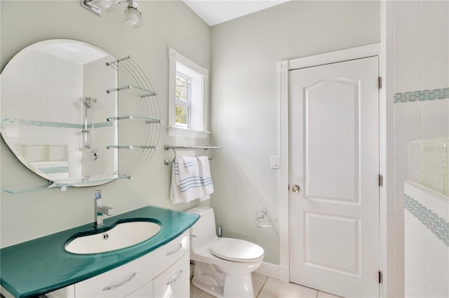 16470 Oakview Cir, Alva, FL 33920 - bathroom with tile patterned floors, toilet, a tile shower, and vanity