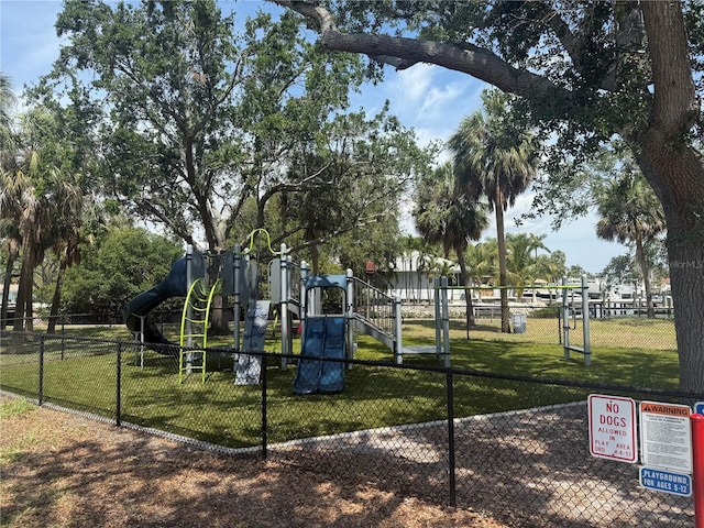 1735 Maryland Ave NE, Saint Petersburg, FL 33703 - view of communal playground