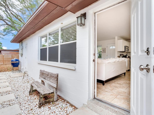 1700 25th St N, Saint Petersburg, FL 33713 - view of doorway to property