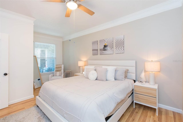 10473 Villa View Cir, Tampa, FL 33647 - bedroom with ceiling fan, baseboards, ornamental molding, and wood finished floors