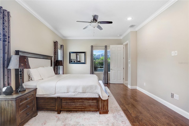 3243 Watermark Dr, Wesley Chapel, FL 33544 - bedroom with light wood-style flooring, recessed lighting, baseboards, ornamental molding, and visible vents