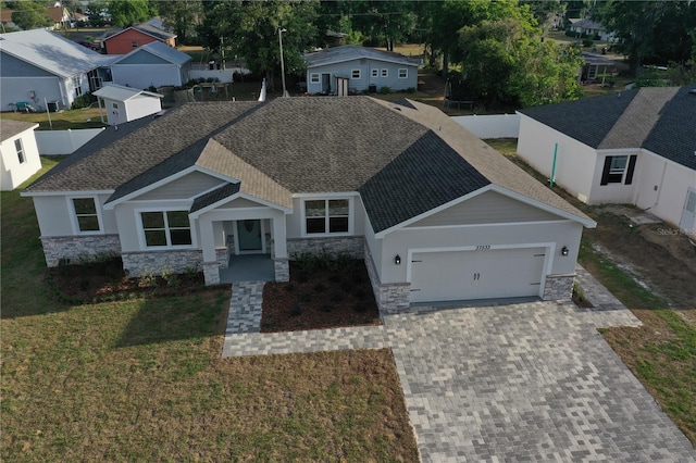 bird's eye view with a residential view