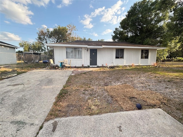 18 Roanoke Dr, Fort Myers, FL 33905 - photo 1