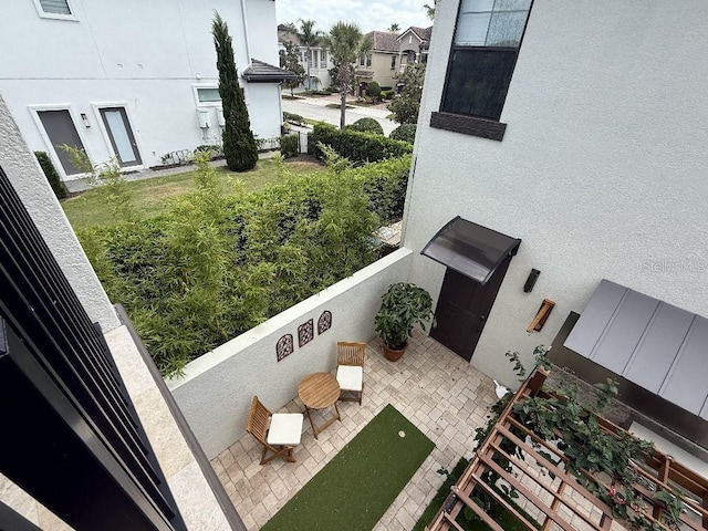 1056 Castle Pines Ct, Reunion, FL 34747 - view of balcony