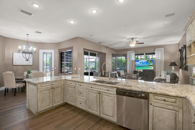 4085 Arlington Dr, Palm Harbor, FL 34685 - photo 17