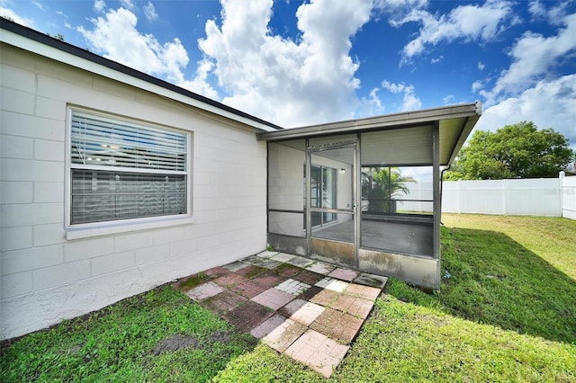 1010 Lochmont Dr, Brandon, FL 33511 - photo 32