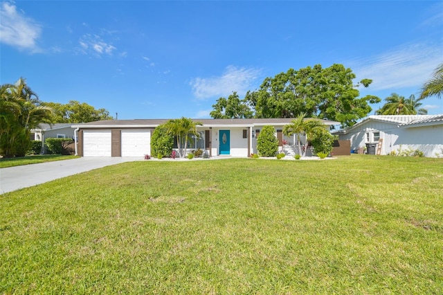 3922 Fontainebleau Dr, Tampa, FL 33634 - single story home featuring driveway, an attached garage, and a front lawn