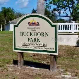 2820 Pankaw Ln, Valrico, FL 33596 - community / neighborhood sign with a carport