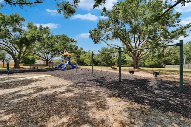 1601 Westerly Dr, Brandon, FL 33511 - communal playground with fence
