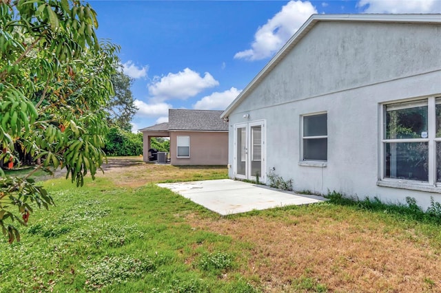 8561 Deer Chase Dr, Riverview, FL 33578 - view of yard featuring a patio area