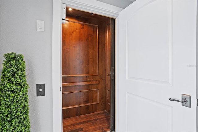 5939 Bayview Cir S, Gulfport, FL 33707 - room details with wood finished floors and elevator