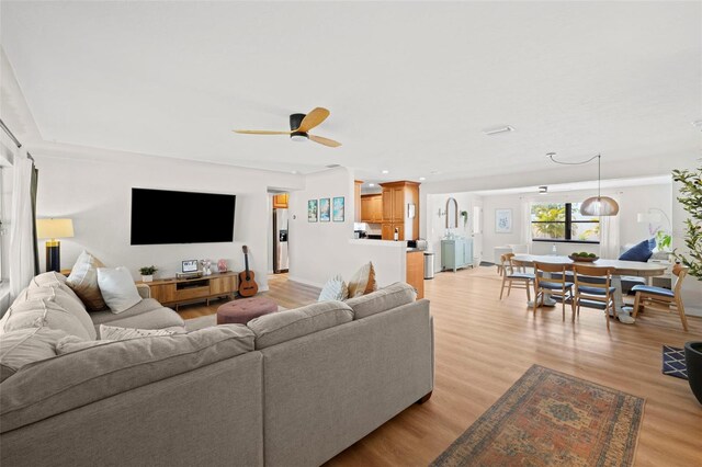 2250 64th St N, Saint Petersburg, FL 33710 - photo 4
