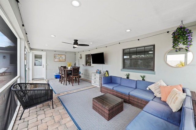 2250 64th St N, Saint Petersburg, FL 33710 - photo 31