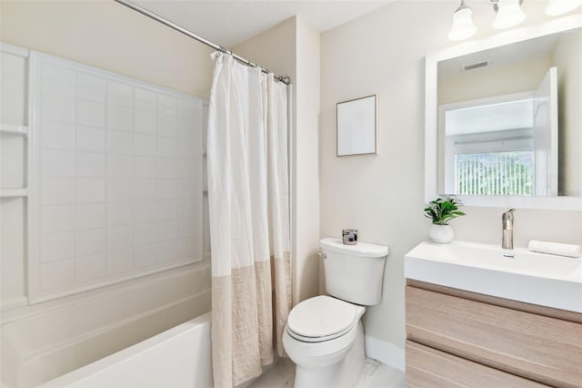 2547 Lexington Oak Dr, Brandon, FL 33511 - full bathroom featuring toilet, shower / bath combination with curtain, vanity, and baseboards