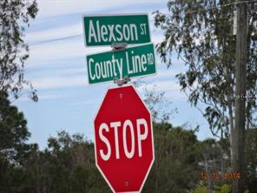 17520 County Line Rd, Spring Hill, FL 34610
