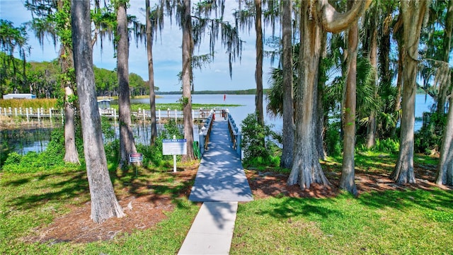 2961 Briar Cliff Dr, Palm Harbor, FL 34684 - view of home's community featuring a water view