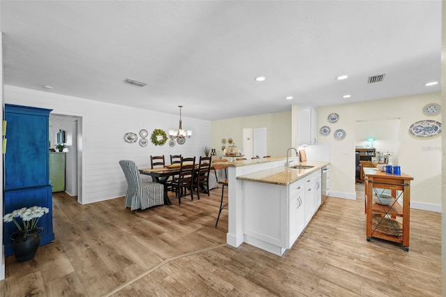 430 44th Ave NE, Saint Petersburg, FL 33703 - photo 4