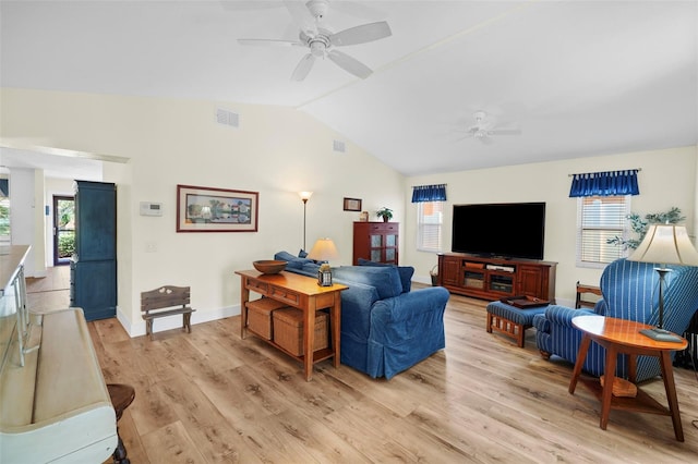 430 44th Ave NE, Saint Petersburg, FL 33703 - photo 14
