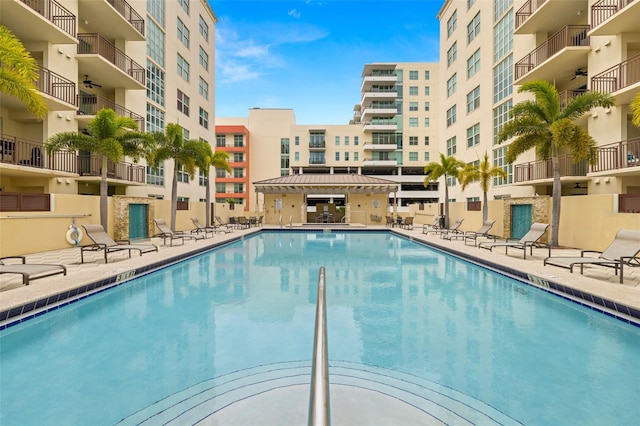 1227 E Madison St Unit 902, Tampa, FL 33602 - view of community pool