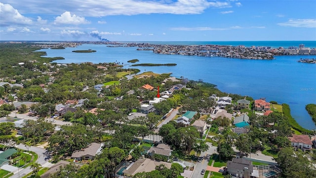 7314 Hunt Club Ln, Seminole, FL 33776 - aerial view of residential area featuring a large body of water