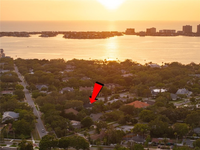 101 Ponce De Leon Blvd, Belleair, FL 33756 - bird's eye view with a water view