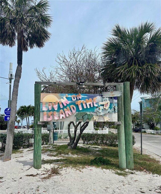 133 86th Ter, Treasure Island, FL 33706