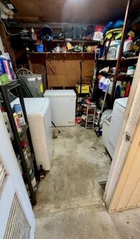 5443 Tangerine Dr, New Port Richey, FL 34652 - storage area with washer and dryer