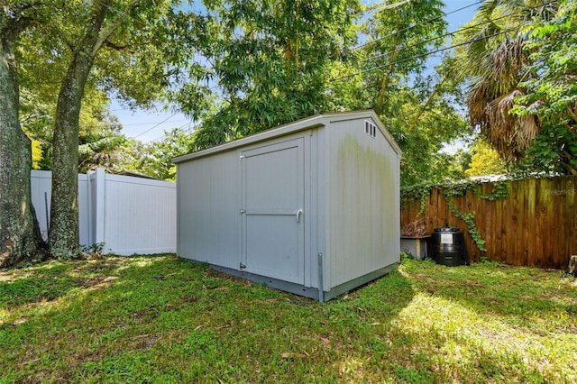 3626 17th St N, Saint Petersburg, FL 33713 - view of shed with a fenced backyard