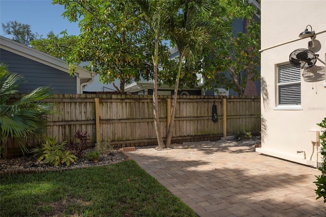 1606 S Arrawana Ave, Tampa, FL 33629 - view of yard with fence and a patio