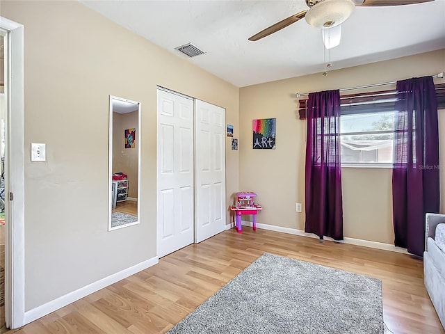 10931 110th Ave, Seminole, FL 33778 - sitting room featuring a ceiling fan, light wood-style flooring, and baseboards