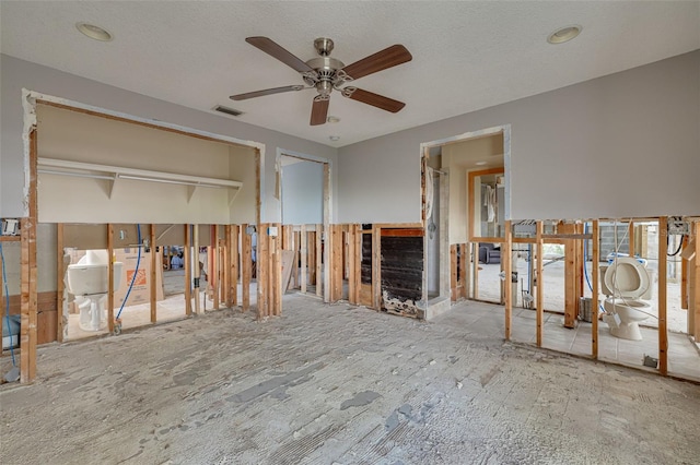219 Miramar Blvd NE, Saint Petersburg, FL 33704 - photo 23