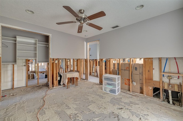 219 Miramar Blvd NE, Saint Petersburg, FL 33704 - photo 28