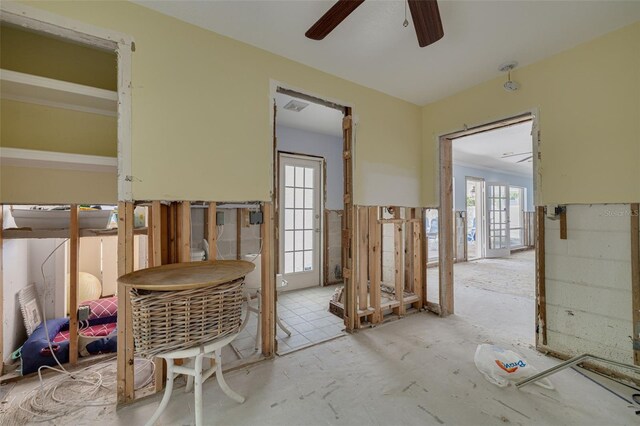 219 Miramar Blvd NE, Saint Petersburg, FL 33704 - photo 36