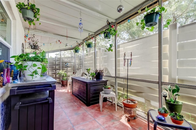 2600 Forest Run Ct, Clearwater, FL 33761 - view of sunroom / solarium