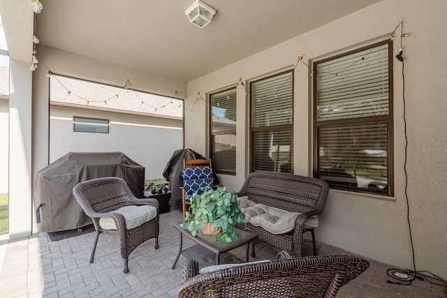 21590 Violet Periwinkle Dr, Land O Lakes, FL 34637 - view of patio / terrace