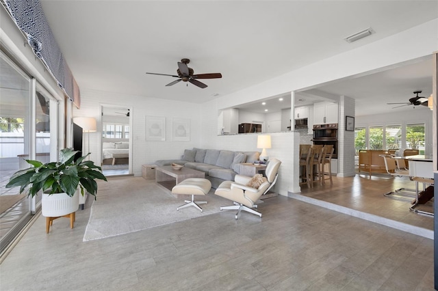 1124 35th Ave NE, Saint Petersburg, FL 33704 - photo 23