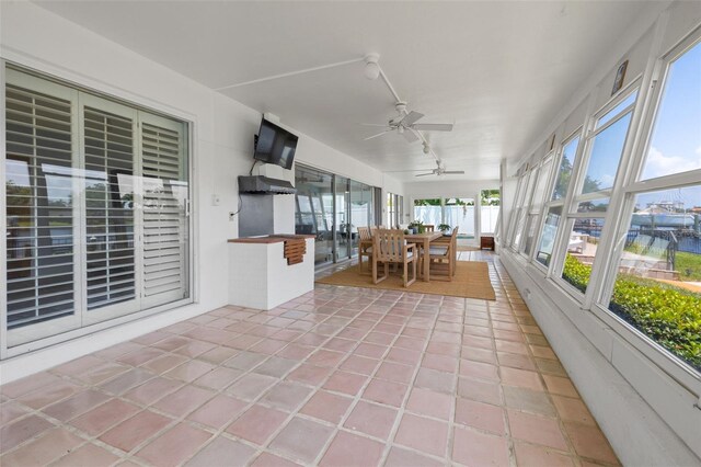 1124 35th Ave NE, Saint Petersburg, FL 33704 - photo 36
