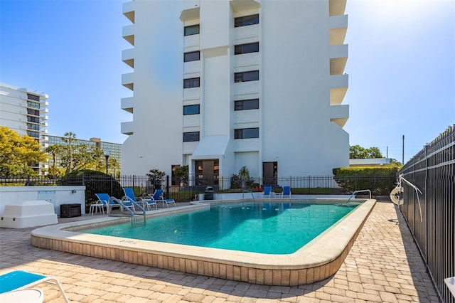 30 Turner St Unit 202, Clearwater, FL 33756 - community pool with fence