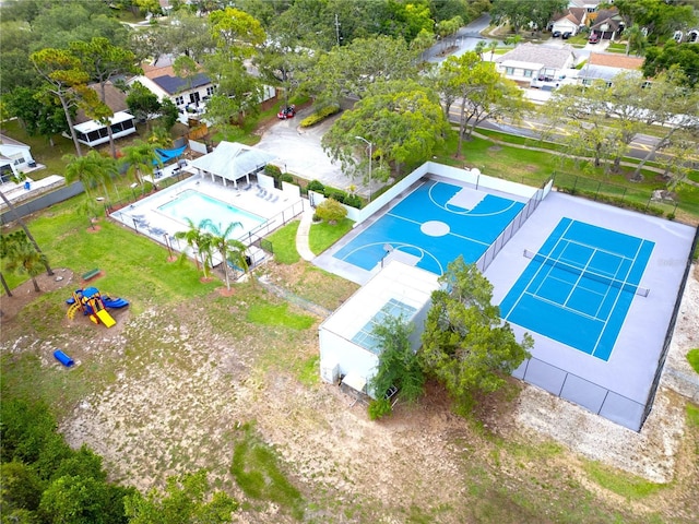 1424 Ridge Shore Dr, Tarpon Springs, FL 34689 - drone / aerial view of a pool