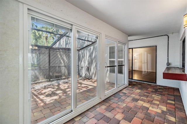 4002 Cypress Ct Unit 4002, Tampa, FL 33618 - entryway featuring brick floor