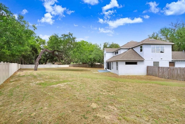 808 Hickory Glen Dr, Seffner, FL 33584 - view of fenced backyard
